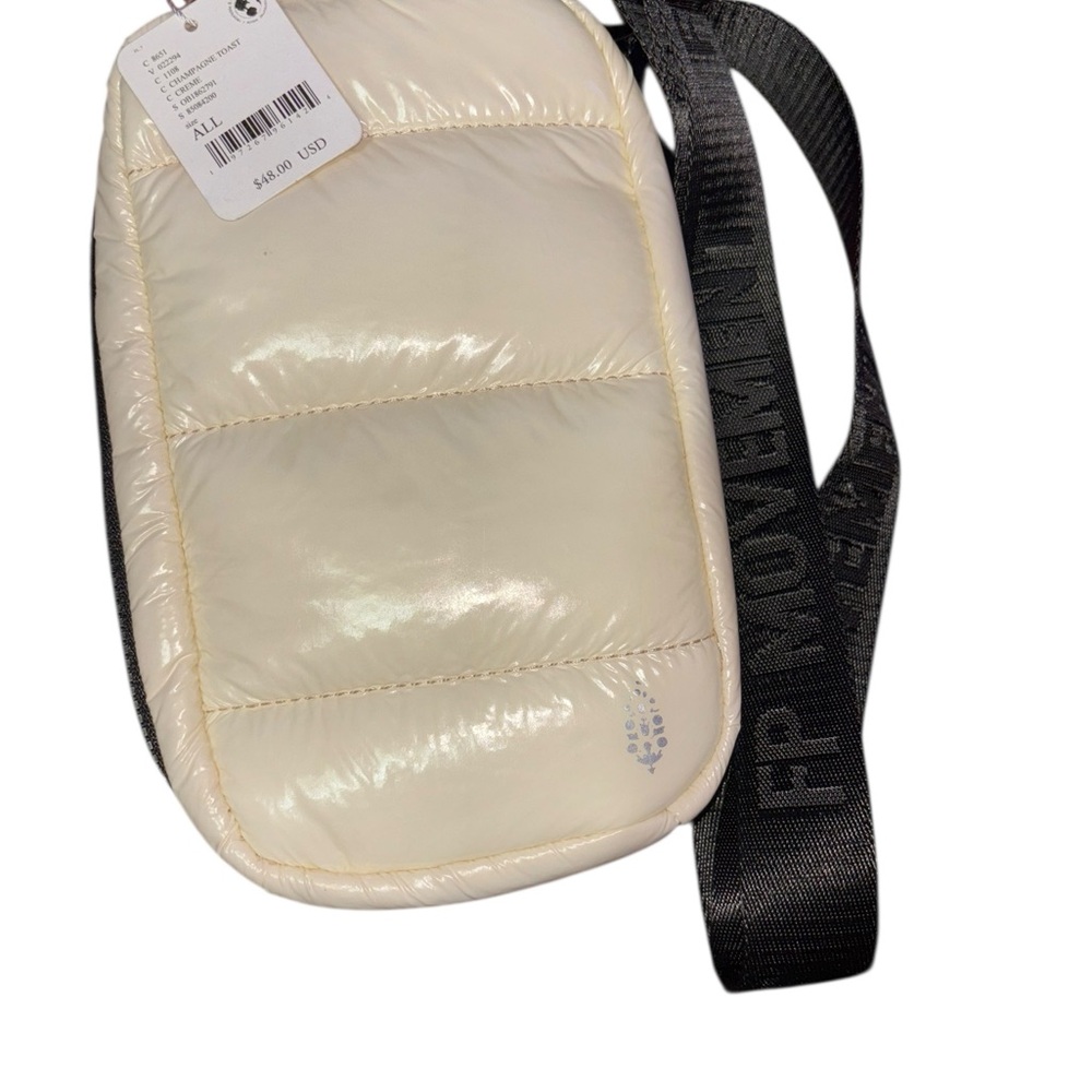 NWT FREE PEOPLE MOVEMENT CROSSBODY